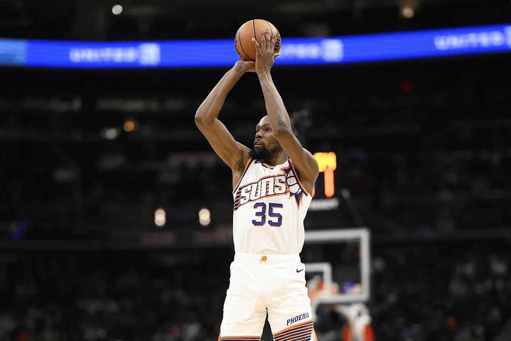 包含太阳连胜踏上征程，奇才再次获胜的词条