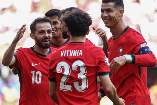 双方实力对比，一场豪门大战即将上演的简单介绍