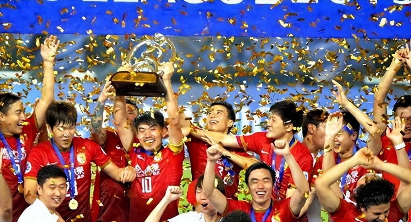 包含华人球员表现抢眼，成为球队关键人物的词条