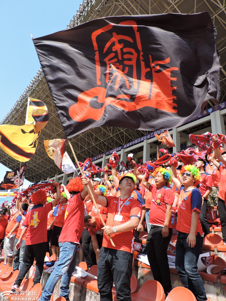 沈阳东进客场逆转，惊险拿下胜利的简单介绍